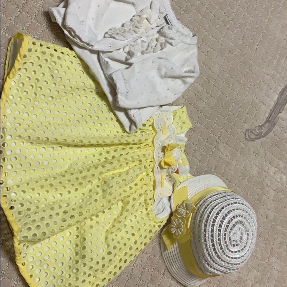 Easter outfit w/hat, bloomers, sweater